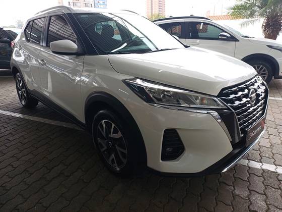 NISSAN KICKS 1.6 16V FLEXSTART SENSE XTRONIC NISSAN KICKS 1.6 16V FLEXSTART SENSE XTRONIC